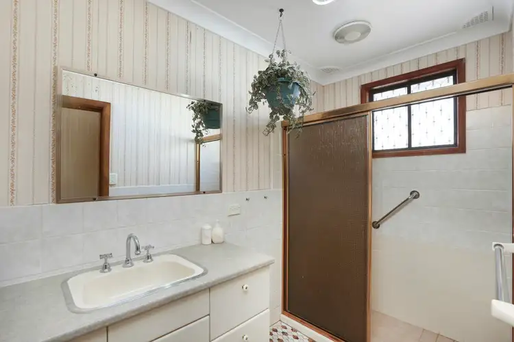 Sixth view of Homely house listing, 8 Cook Road, Killarney Vale NSW 2261