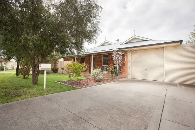 15 BARCLAY AVENUE, Naracoorte SA 5271