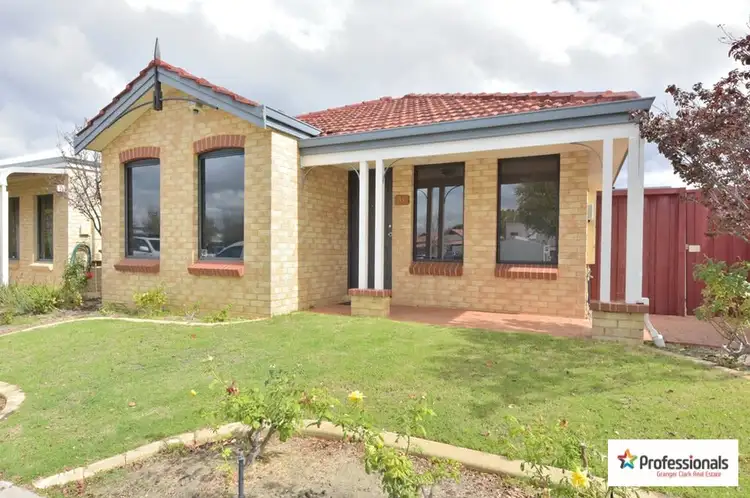 37 Centre Circle, Ellenbrook WA 6069