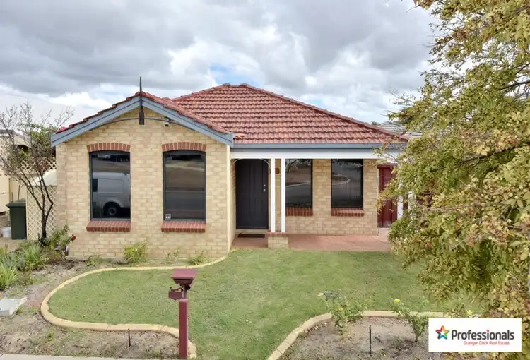 Fourth view of Homely house listing, 37 Centre Circle, Ellenbrook WA 6069