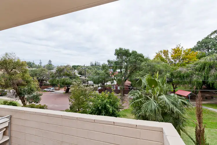 28/4 Dover Court, Mosman Park WA 6012