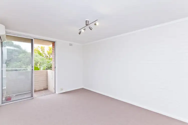 Fifth view of Homely unit listing, 28/4 Dover Court, Mosman Park WA 6012