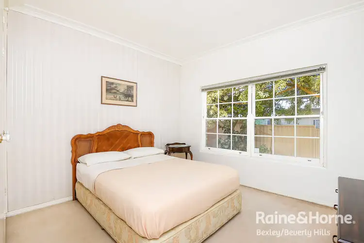 Fourth view of Homely unit listing, 2/9 Harrow Road, Bexley NSW 2207