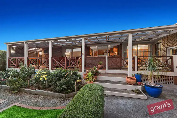 Sixth view of Homely house listing, 1 Pamela Court, Narre Warren VIC 3805