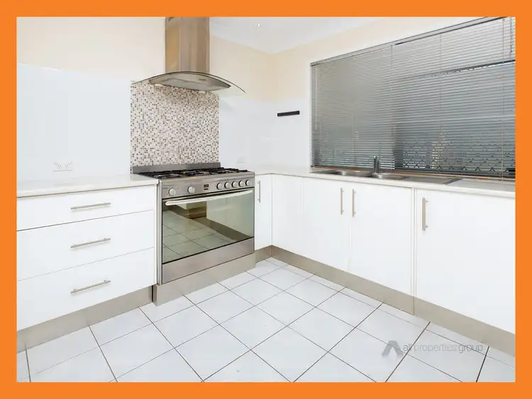 Second view of Homely house listing, 2 Berendt Court, Meadowbrook QLD 4131