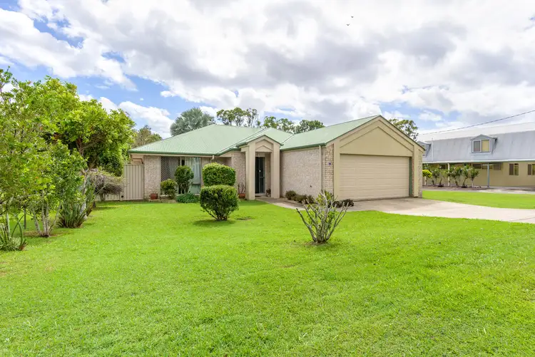 37 GOLDEN HIND AVENUE, Cooloola Cove QLD 4580