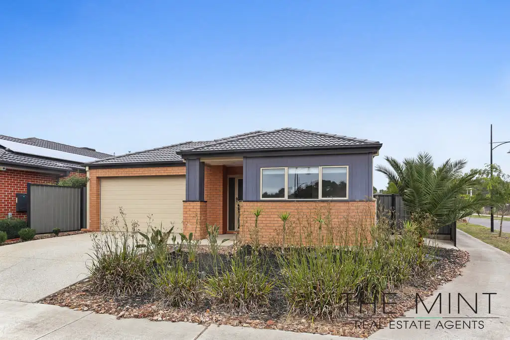 Main view of Homely house listing, 18 Grattan Street, South Morang VIC 3752
