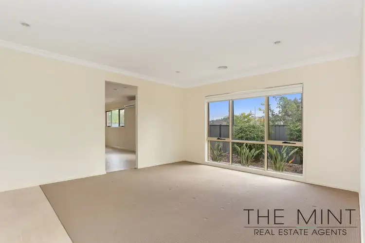Sixth view of Homely house listing, 18 Grattan Street, South Morang VIC 3752