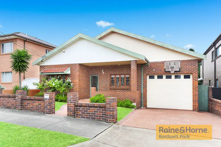 15 Marana Road, Earlwood NSW 2206
