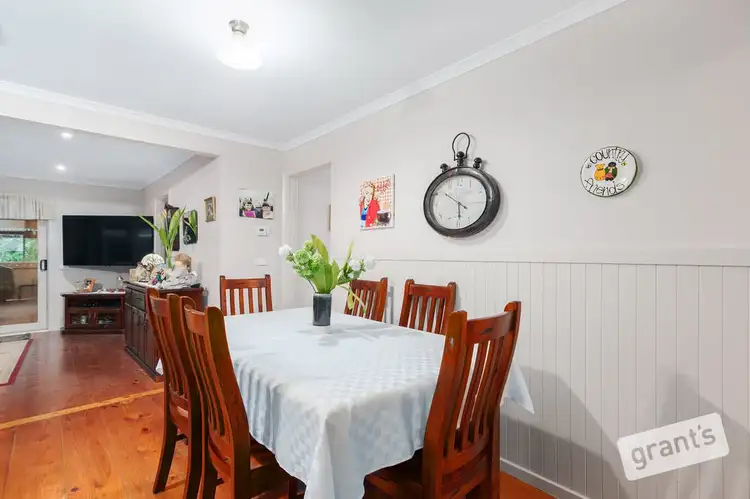 Seventh view of Homely house listing, 5 Bridle Place, Pakenham VIC 3810