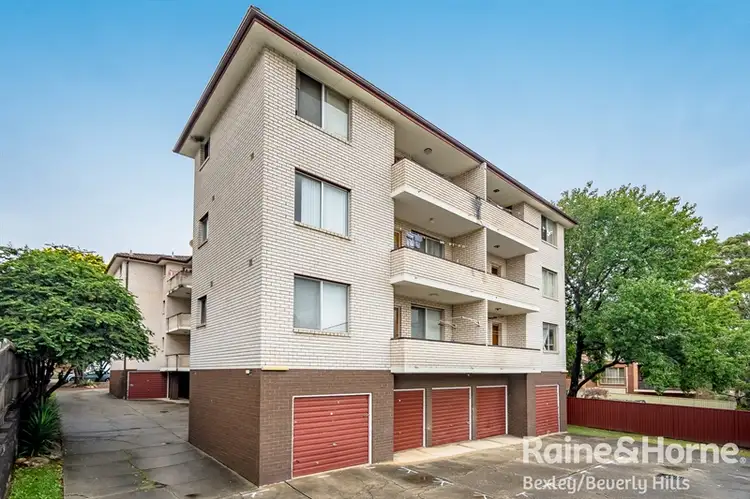 Main view of Homely unit listing, 10/25 Graham Road, Narwee NSW 2209