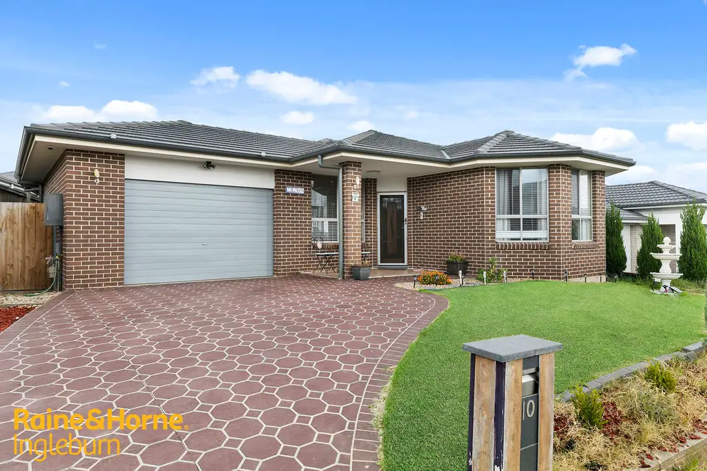 Main view of Homely house listing, 10 DALRYMPLE STREET, Minto NSW 2566