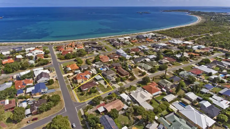 Second view of Homely house listing, 25 Fourth Avenue, Shoalwater WA 6169