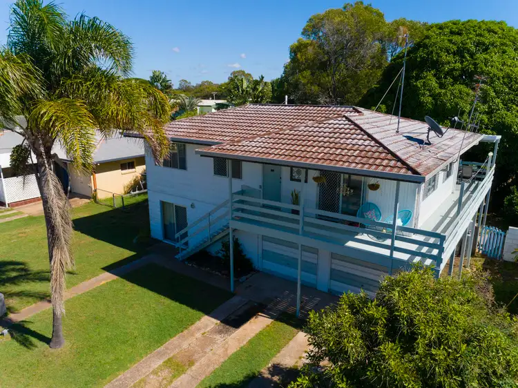 21 WILLIAM STREET, Urangan QLD 4655
