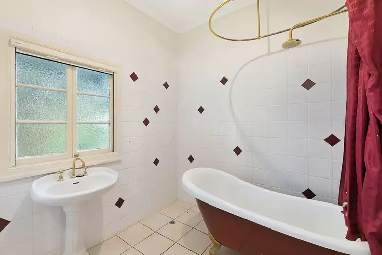 Sixth view of Homely house listing, 87 Passage Street, Cleveland QLD 4163