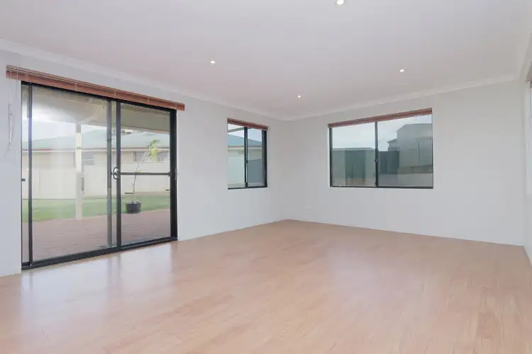 Seventh view of Homely house listing, 9 Birdie Pl, Northam WA 6401