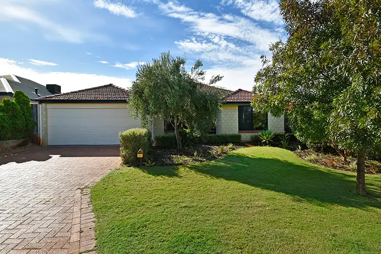 4 Farrier Terrace, Henley Brook WA 6055