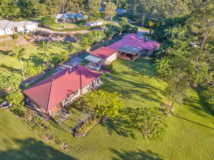 9 VISCOUNT DRIVE, Tallai QLD 4213
