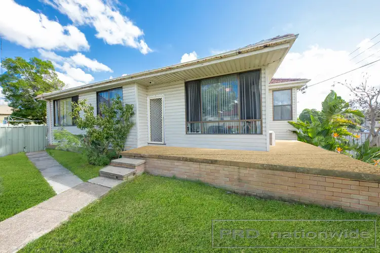 18 Beresford Avenue, Beresfield NSW 2322