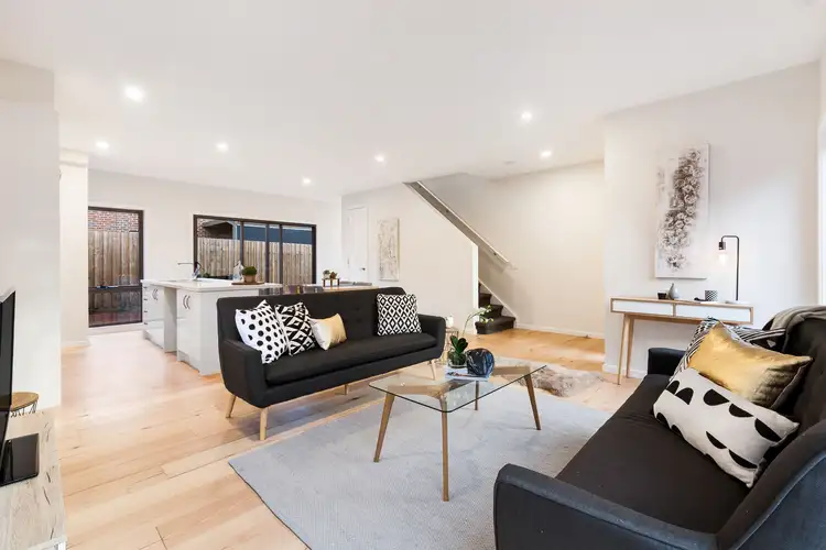 Fifth view of Homely townhouse listing, 2/21 Ronald Road, Croydon VIC 3136
