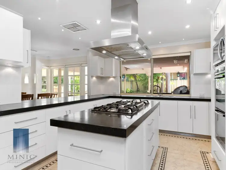 9 Grevillea Place, Canning Vale WA 6155