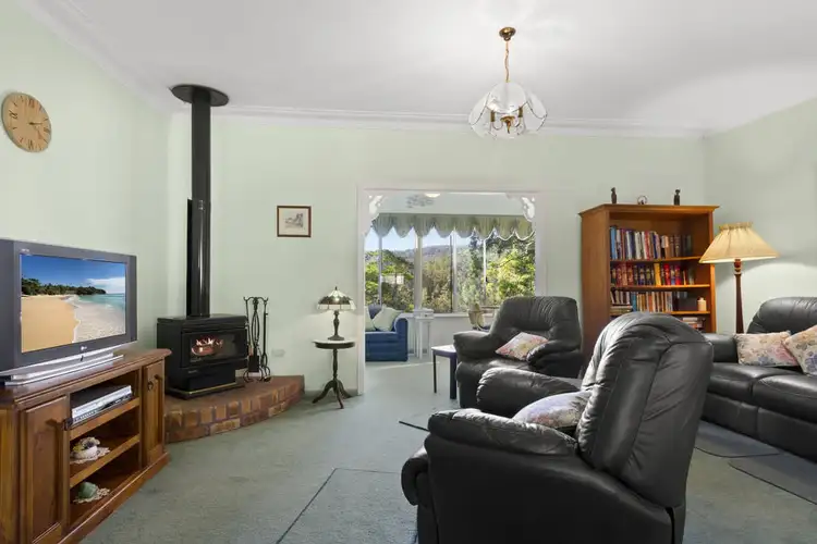 Sixth view of Homely house listing, 10 Anglers Parade, Fishermans Paradise NSW 2539