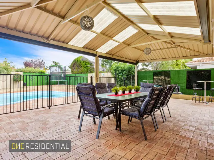 9 Burnby Cross, Leeming WA 6149