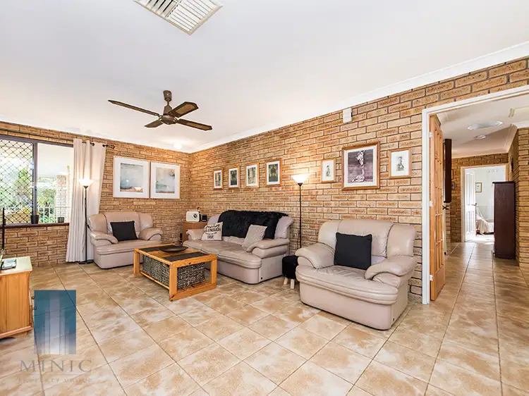 Sixth view of Homely house listing, 6 Carnac Close, Riverton WA 6148