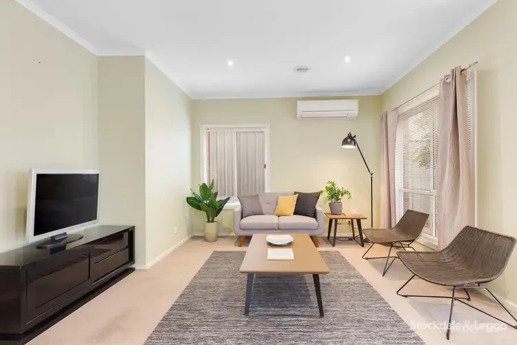 Second view of Homely house listing, 6 Seggan Circle, Gowanbrae VIC 3043
