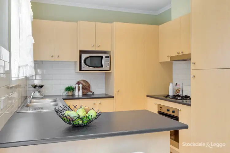 Fourth view of Homely house listing, 6 Seggan Circle, Gowanbrae VIC 3043