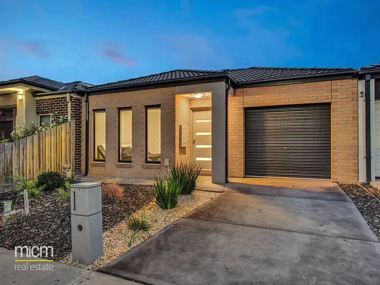 Second view of Homely house listing, 27 Constellation Circuit, Truganina VIC 3029