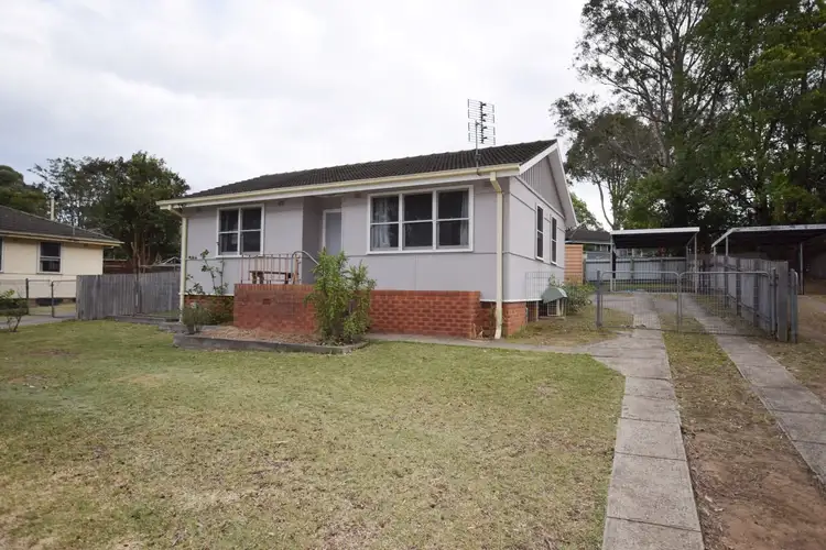 28 Seccombe Street, Nowra NSW 2541