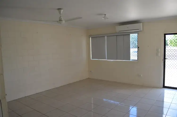 Fifth view of Homely house listing, 3/15 Baker Street, Emerald QLD 4720