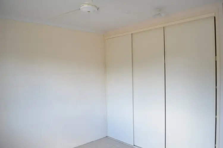 Seventh view of Homely house listing, 3/15 Baker Street, Emerald QLD 4720