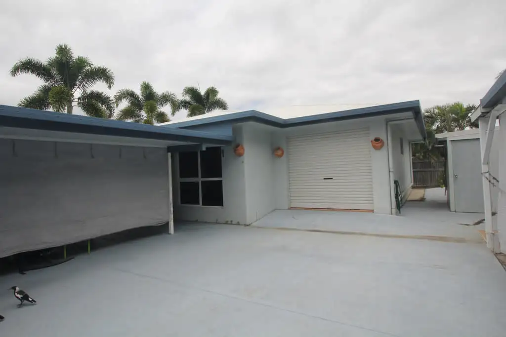 Main view of Homely unit listing, 2/13 Greenwood Drive, Kirwan QLD 4817