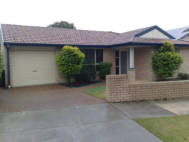 12 Bean Street