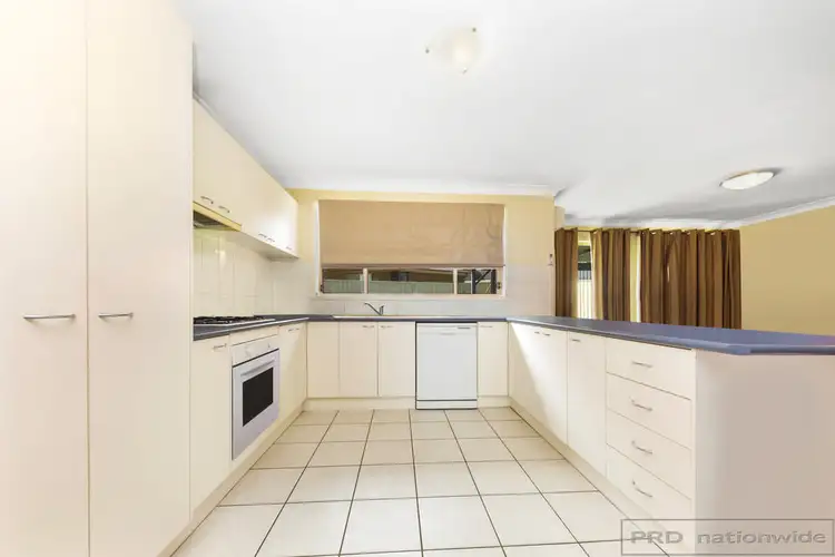 Sixth view of Homely house listing, 6 Joseph Close, Rutherford NSW 2320
