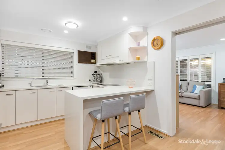 Fourth view of Homely house listing, 5 Thornleigh Place, Westmeadows VIC 3049