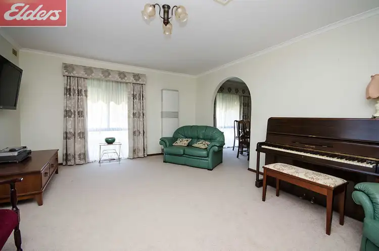 Second view of Homely house listing, 5 Garnet Circuit, Wodonga VIC 3690