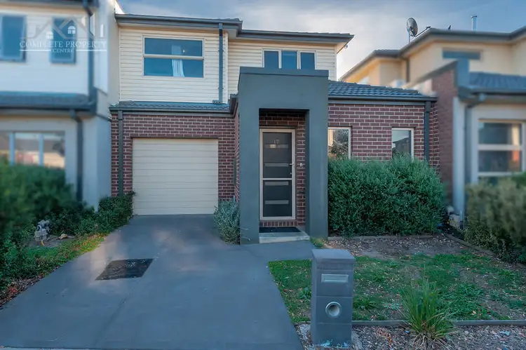 17 Ravenwoods Way, Craigieburn VIC 3064