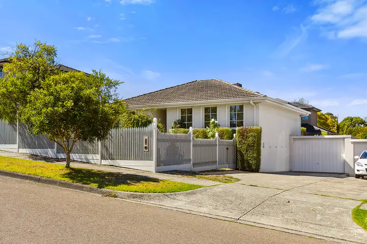 2/35 Roger Street, Doncaster East VIC 3109