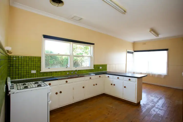 Fifth view of Homely house listing, 21 Hillary Street, Horsham VIC 3400