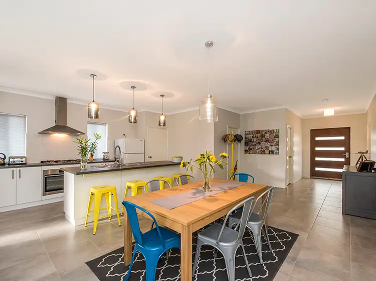 82 Cinnabar Loop, Byford WA 6122