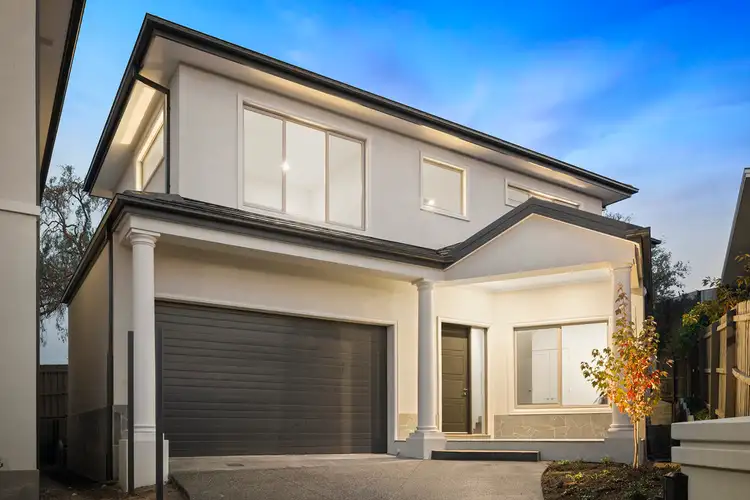 18 Heather Court, Hawthorn East VIC 3123