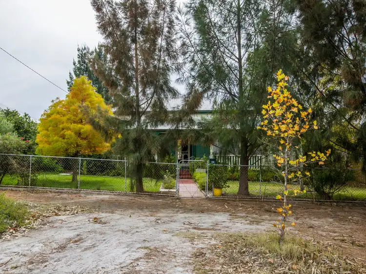 26 Venn Street, Collie WA 6225