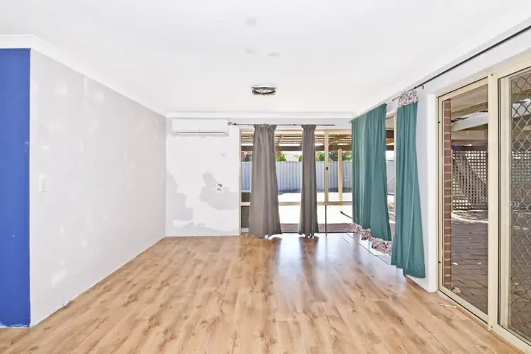 Seventh view of Homely house listing, 2 Springfield Court, Warnbro WA 6169