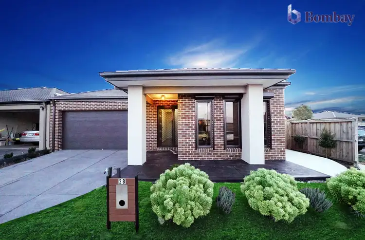 28 Muskwood Dr, Mickleham VIC 3064