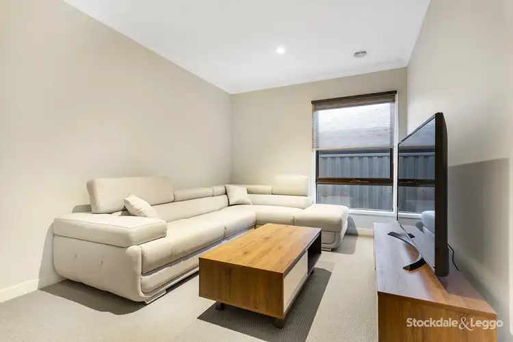 Fifth view of Homely house listing, 4 Mangrove Way, Craigieburn VIC 3064