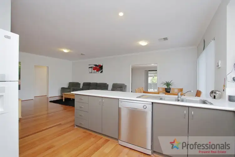 Sixth view of Homely house listing, 25 Chariot Turn, Harrisdale WA 6112