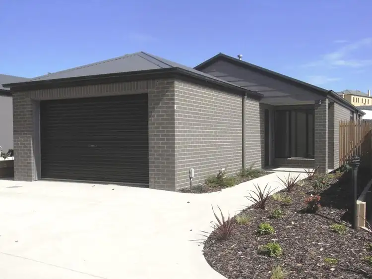 Main view of Homely unit listing, 3/6 South Railway Crescent, Korumburra VIC 3950